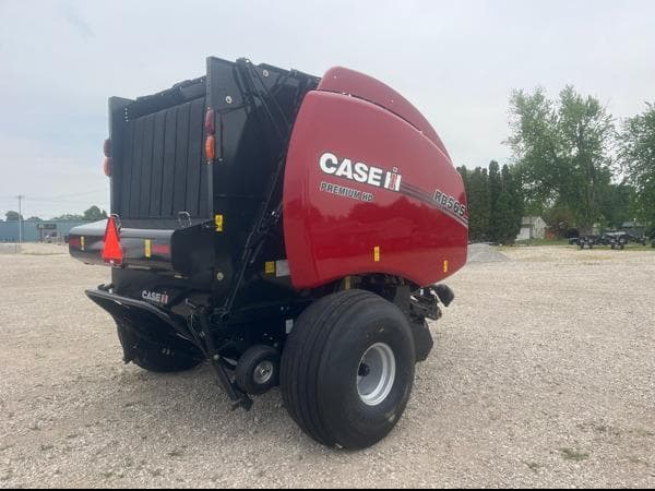 Image of Case IH RB565 Premium HD Image 1