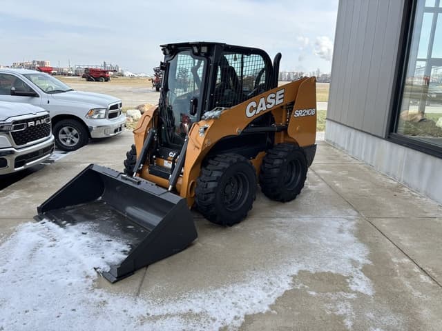 Image of Case SR210B equipment image 1