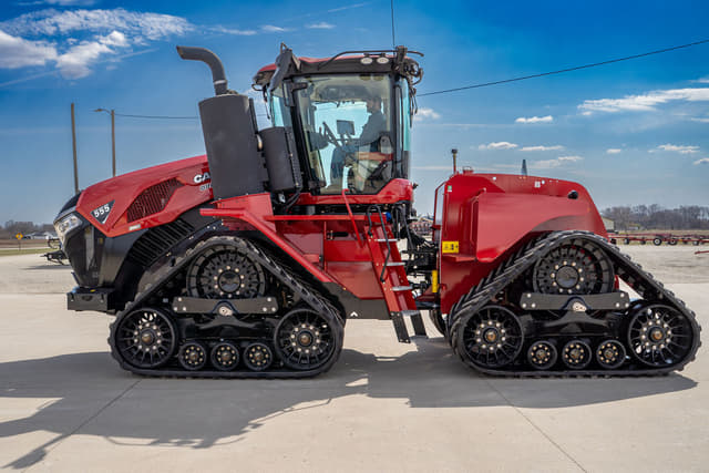 Image of Case IH Steiger 555 Quadtrac equipment image 2