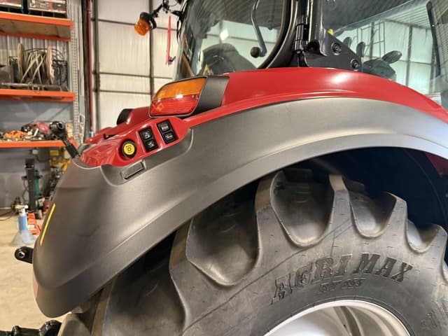Image of Case IH VESTRUM 130 equipment image 4