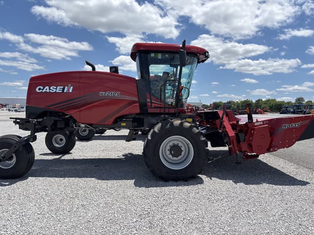 Image of Case IH WD2105 equipment image 1
