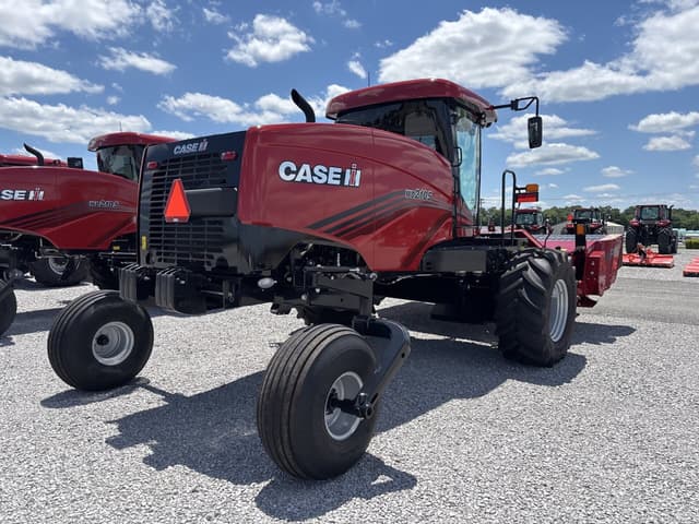 Image of Case IH WD2105 equipment image 2