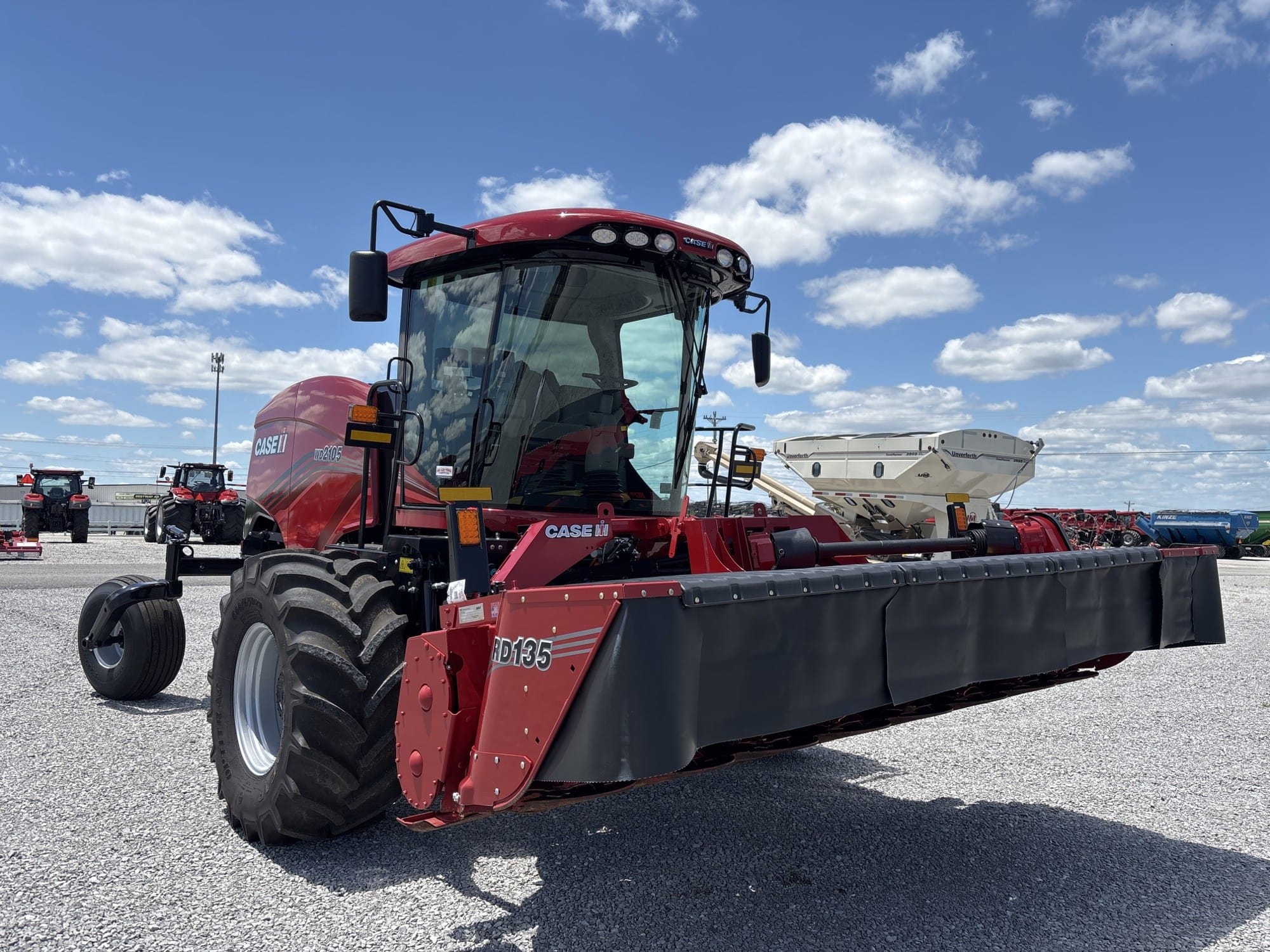2025 Case IH WD2105 Equipment Image0