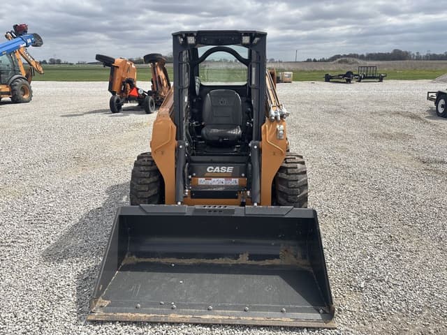 Image of Case SR210B equipment image 3