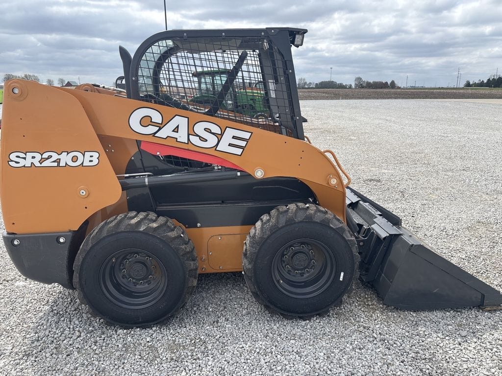 2025 Case SR210B Equipment Image0