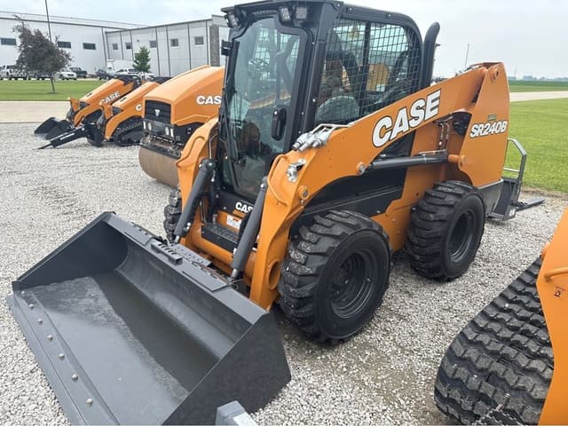 Image of Case SR240B equipment image 3