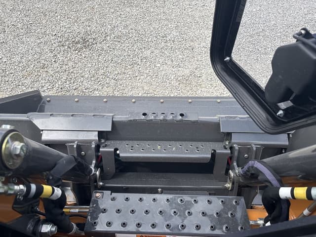 Image of Case SV280B equipment image 3