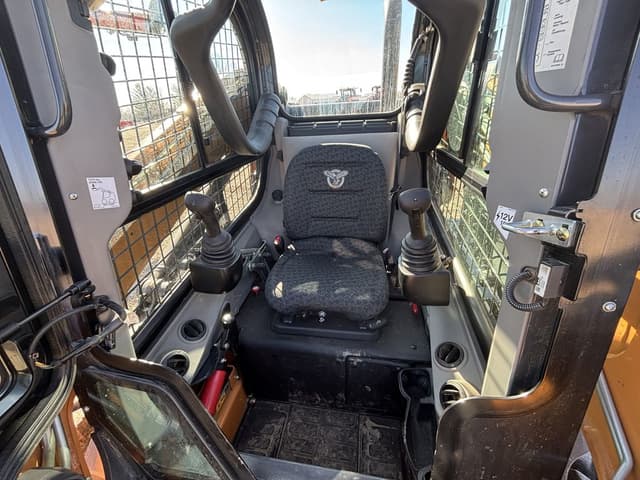 Image of Case SV280B equipment image 4