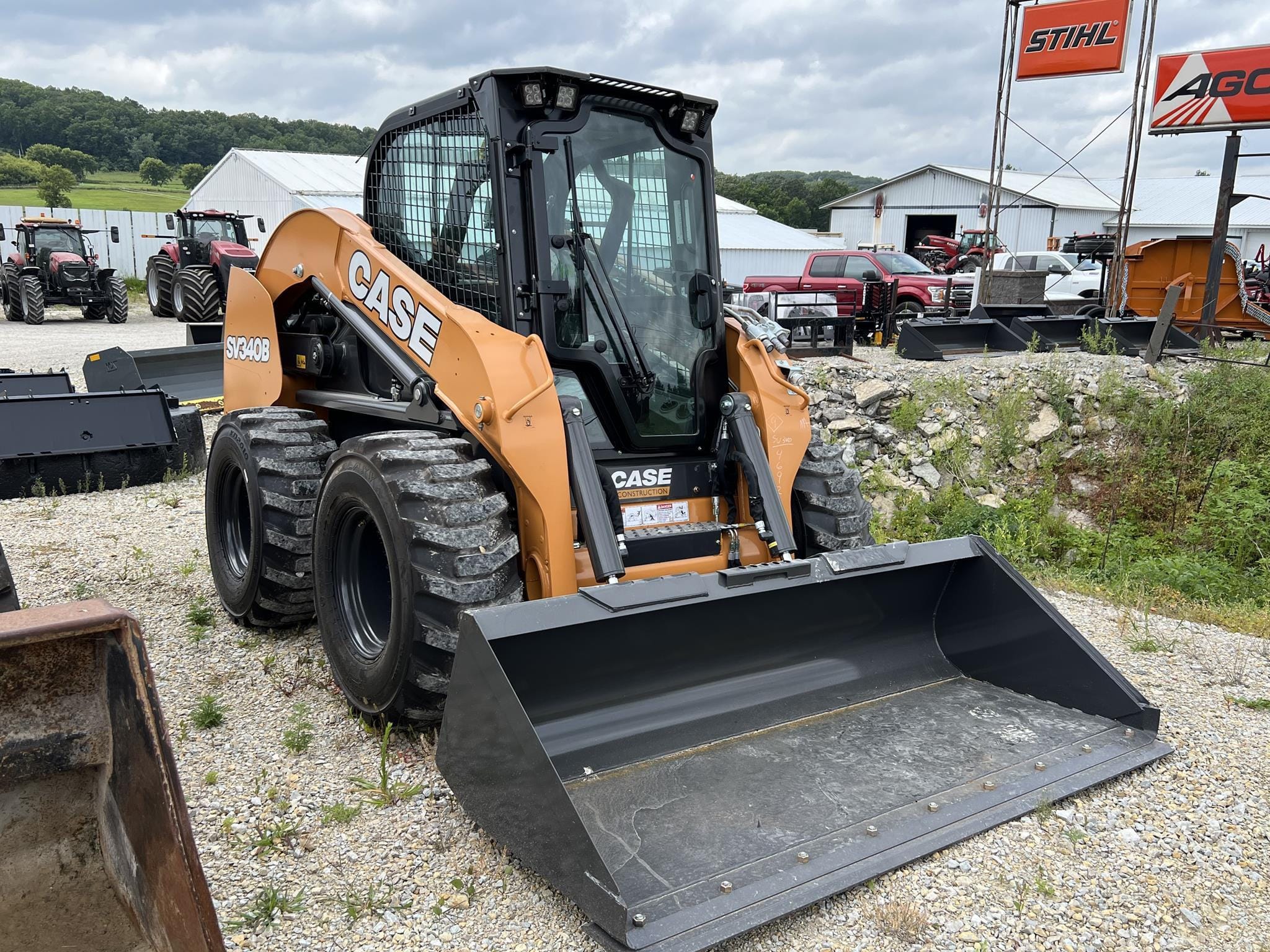 2025 Case SV340B Equipment Image0