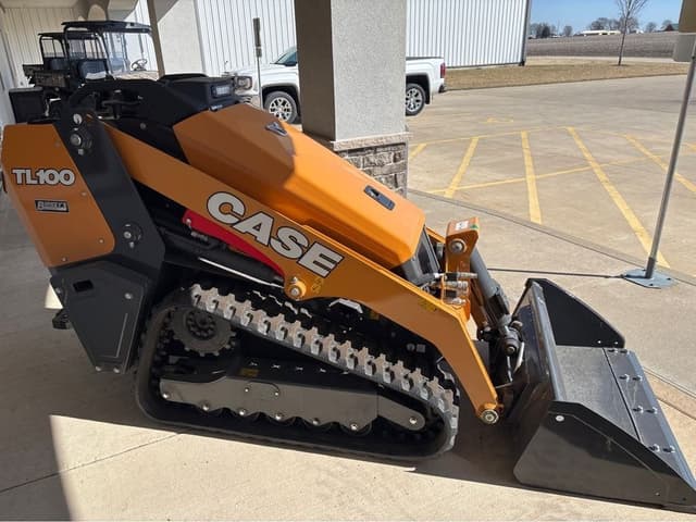 Image of Case TL100 equipment image 2