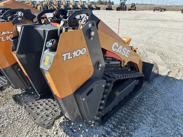 Image of Case TL100 equipment image 4