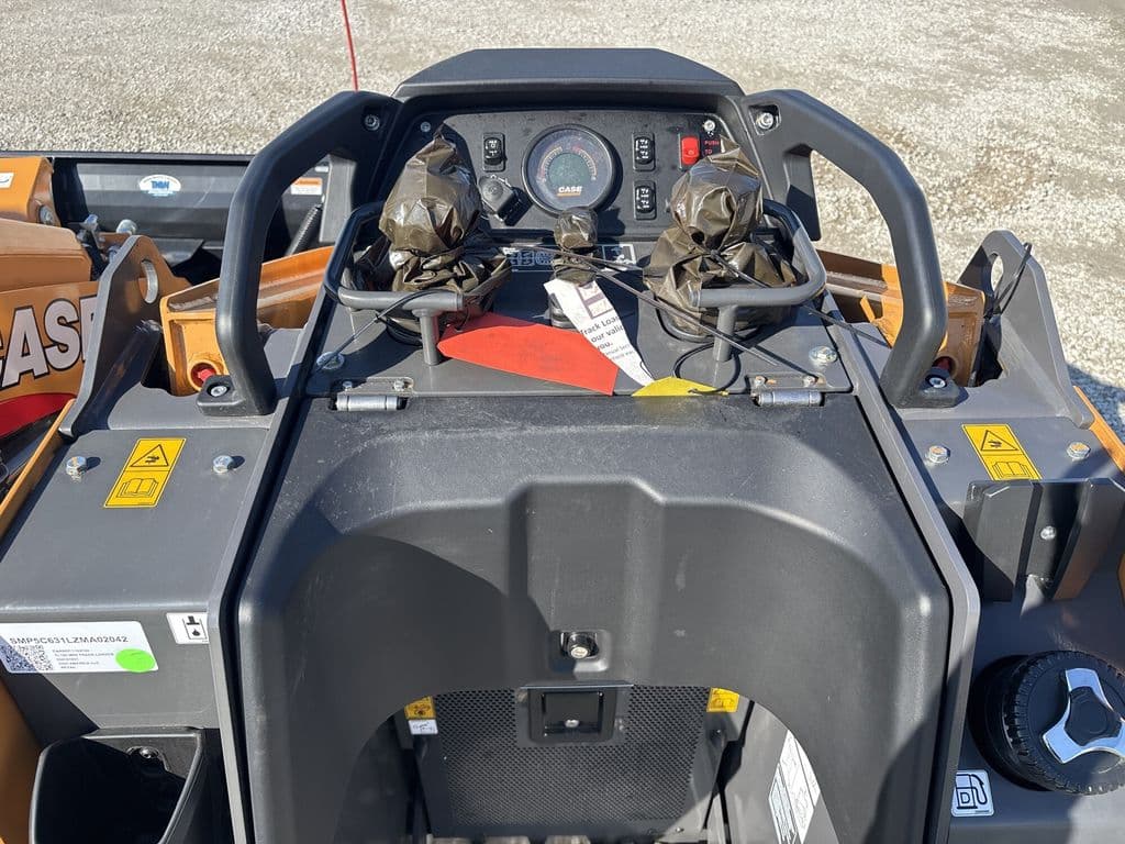 Image of Case TL100 Image 1