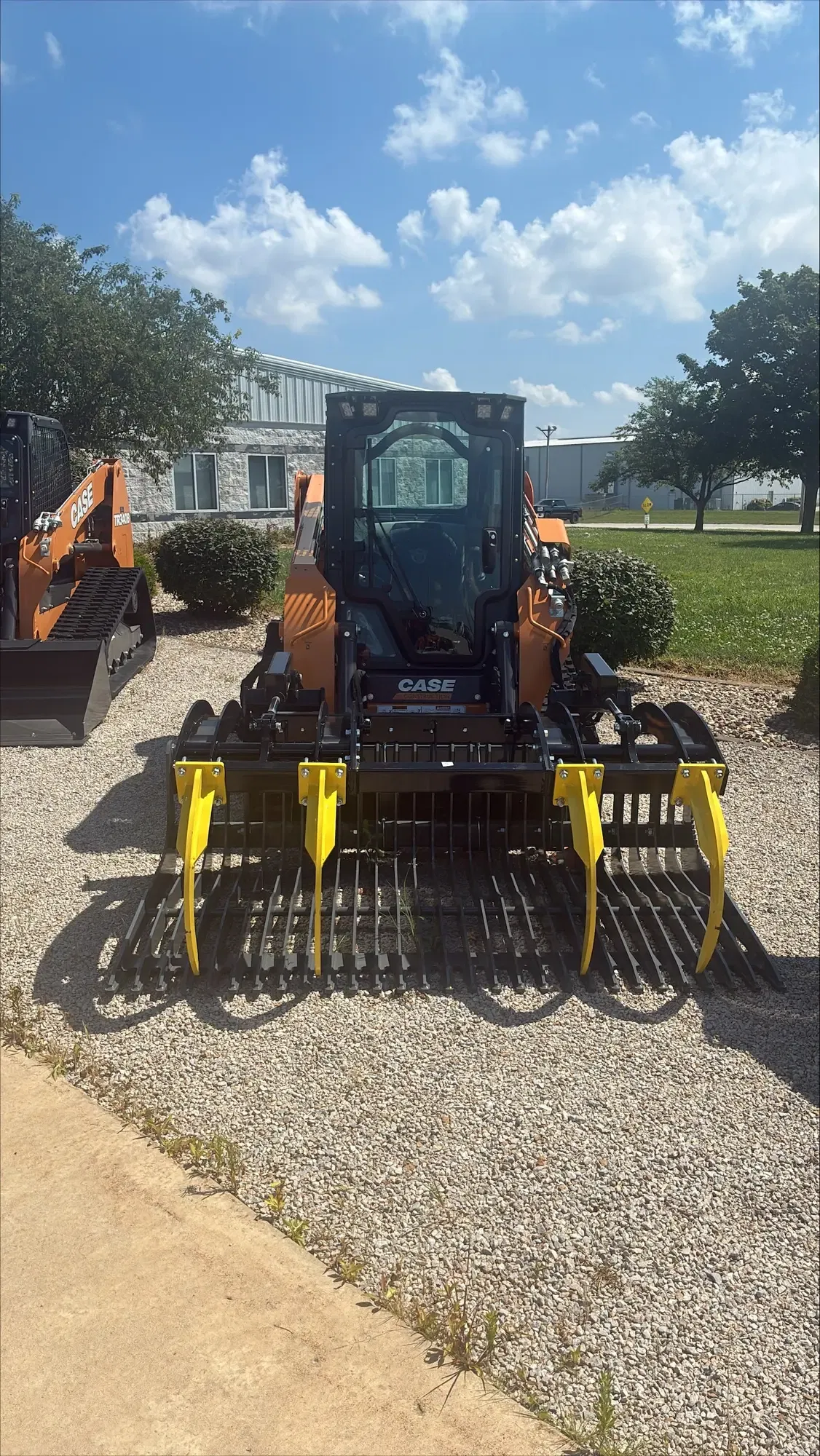 2025 Case TR270B Equipment Image0