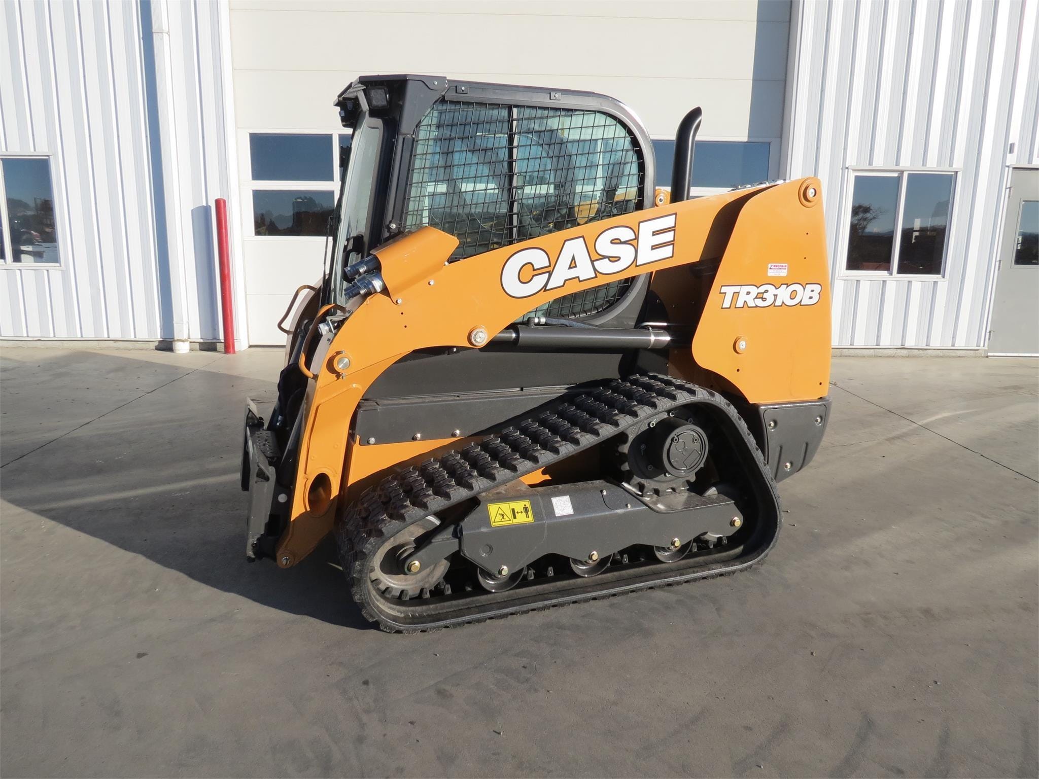 2025 Case TR310B Equipment Image0