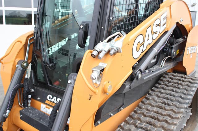 Image of Case TV370B equipment image 4