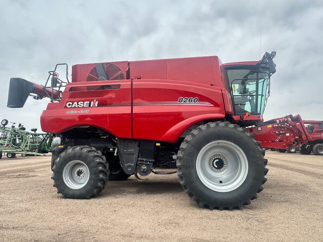 Image of Case IH 8260 Primary Image