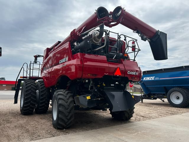 Image of Case IH 8260 equipment image 3