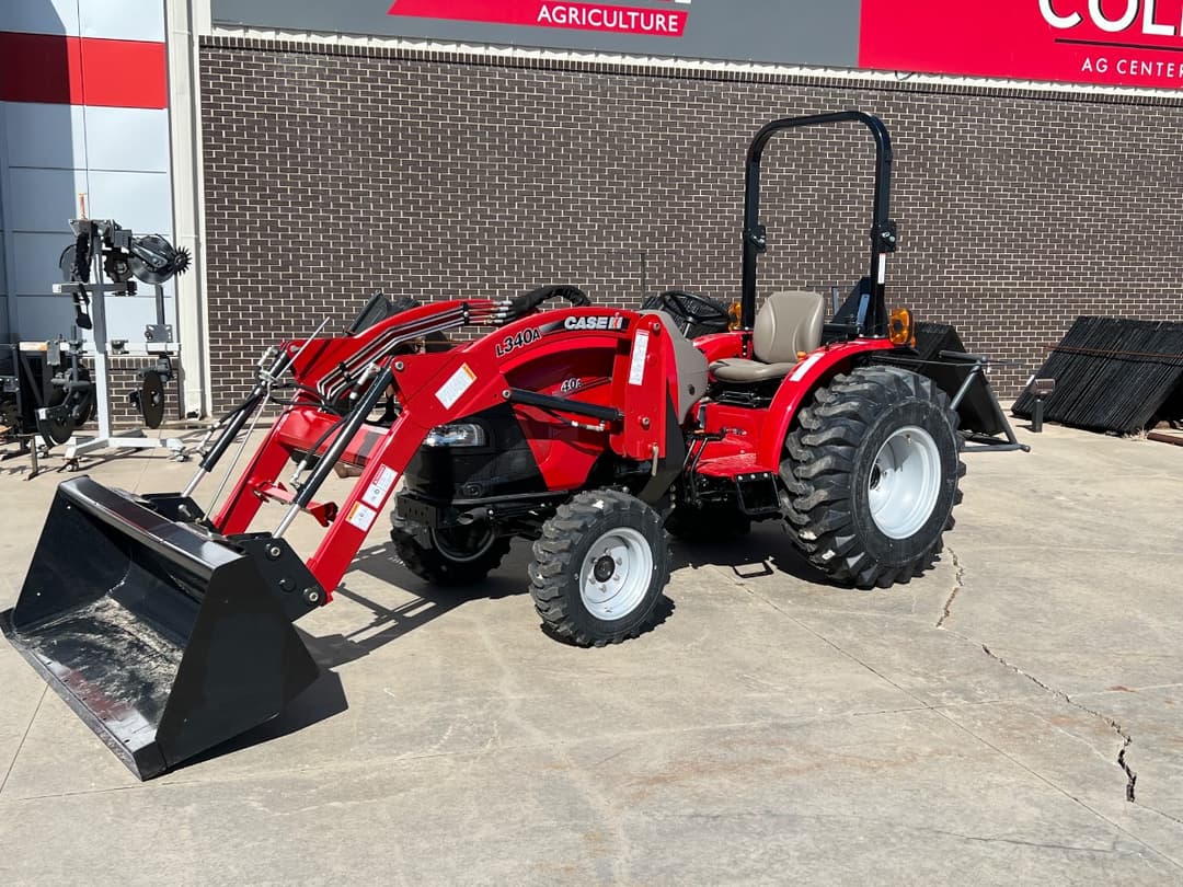 Image of Case IH Farmall 40A Primary Image
