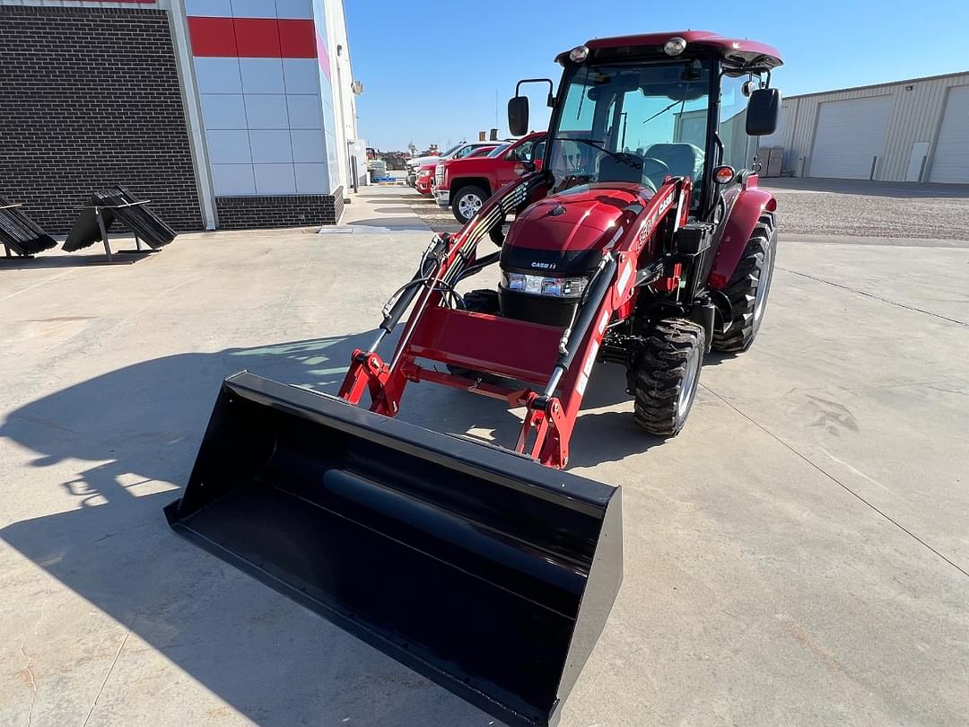 Image of Case IH Farmall 40C Image 1