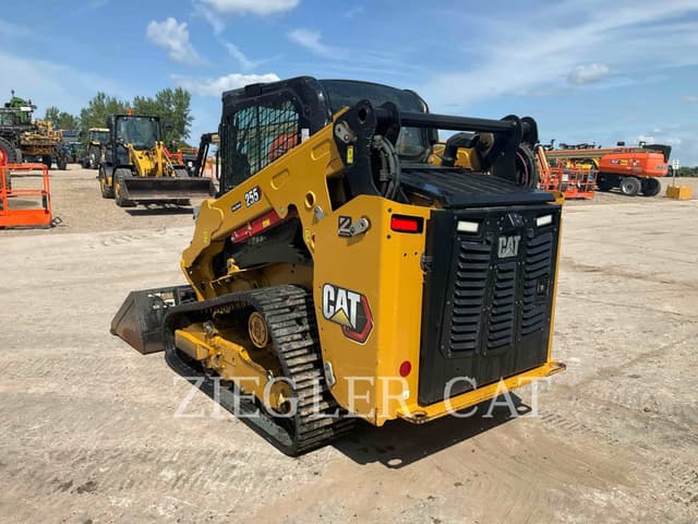Image of Caterpillar 255 equipment image 3