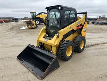 2025 Caterpillar 242D3 Equipment Image0