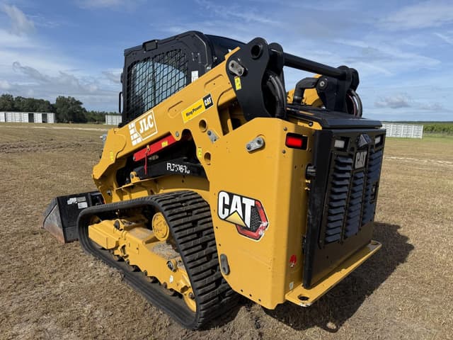 Image of Caterpillar 255 equipment image 2