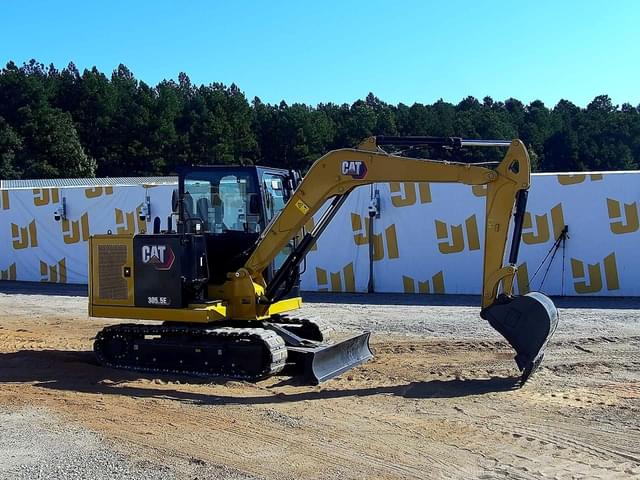 Image of Caterpillar 305.5E equipment image 2