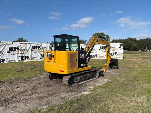 Image of Caterpillar 305.5E2 equipment image 4