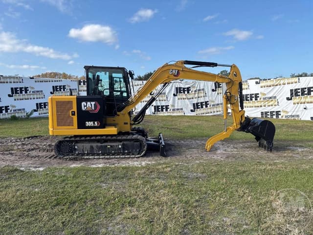 Image of Caterpillar 305.5E2 equipment image 3