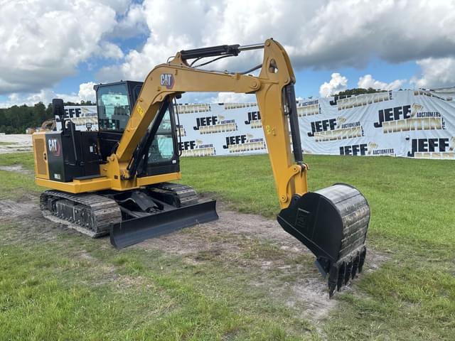 Image of Caterpillar 305.5E2 equipment image 2