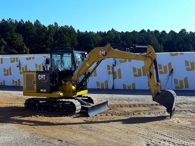 Image of Caterpillar 305.5E2 equipment image 2