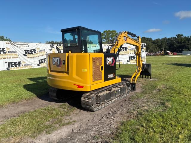 Image of Caterpillar 305.5E2 equipment image 4