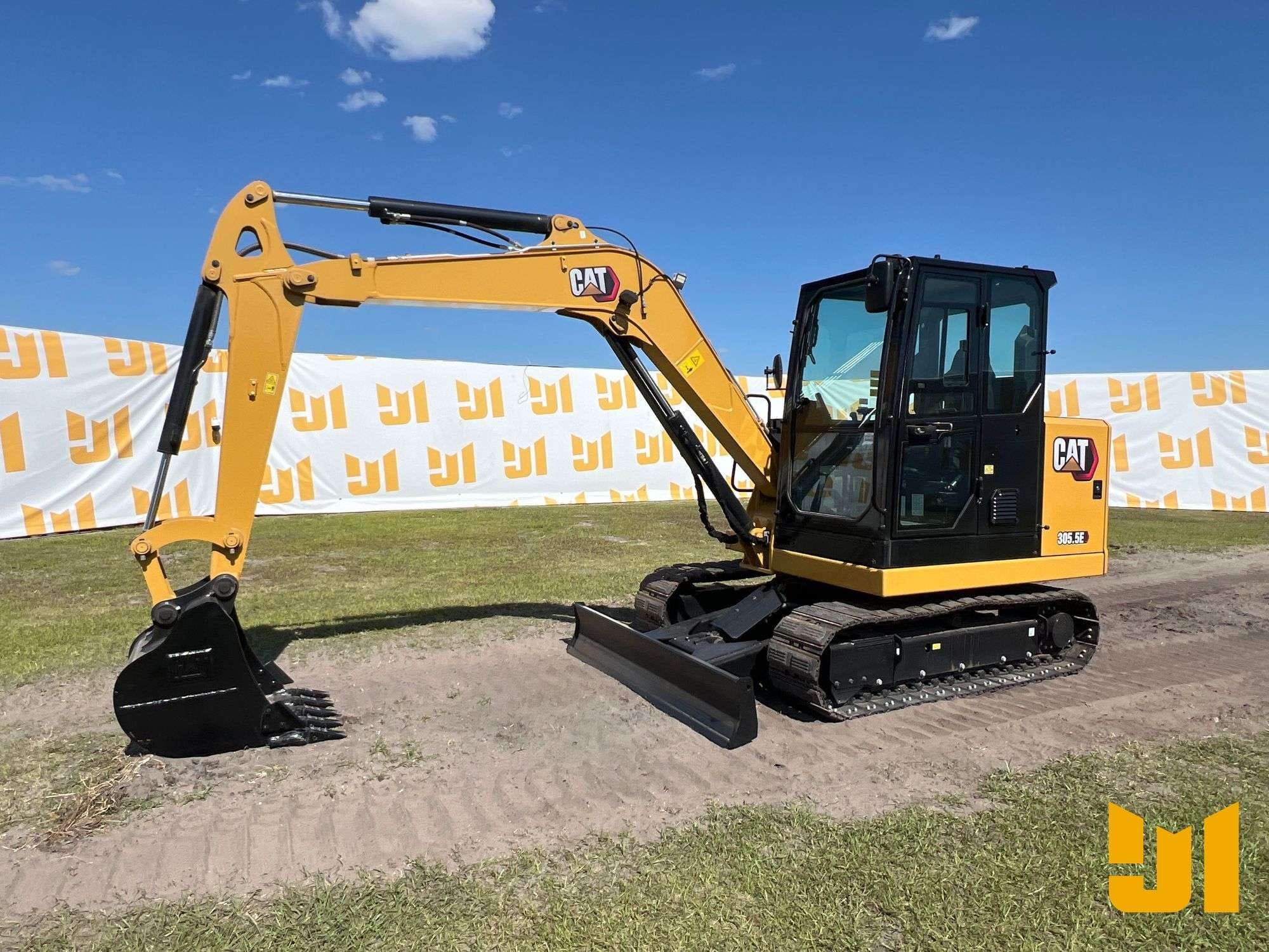 2025 Caterpillar 305.5E2 Equipment Image0