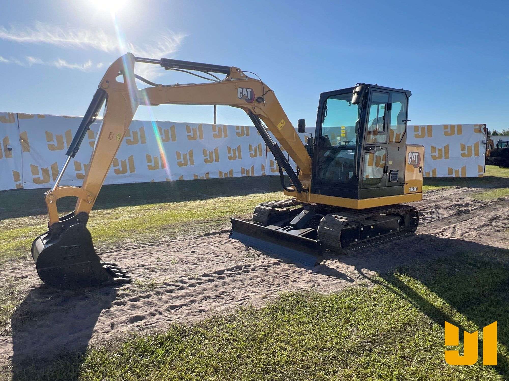 2025 Caterpillar 305.5E2 Equipment Image0