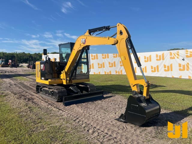 Image of Caterpillar 305.5E2 equipment image 2