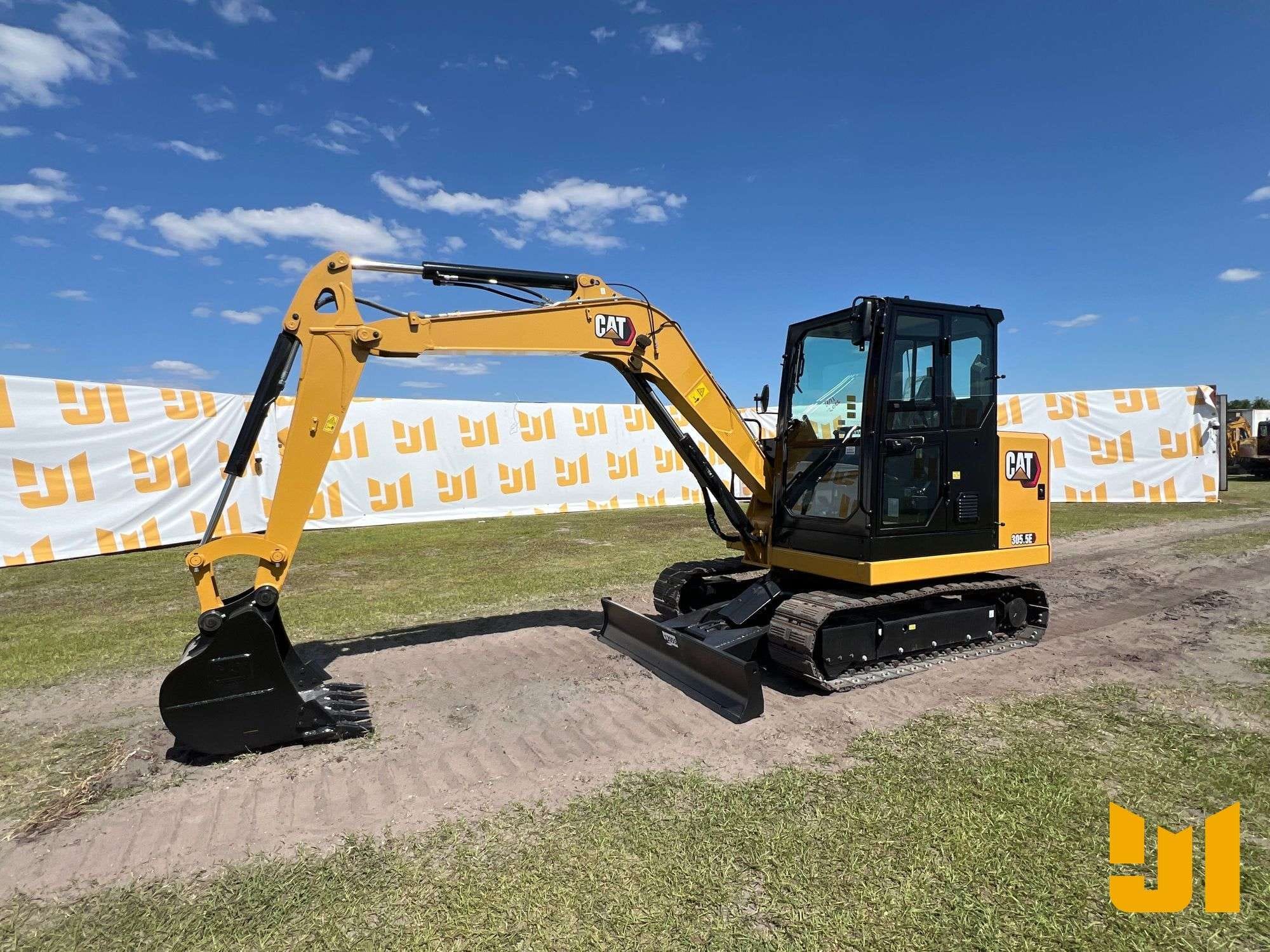 2025 Caterpillar 305.5E2 Equipment Image0