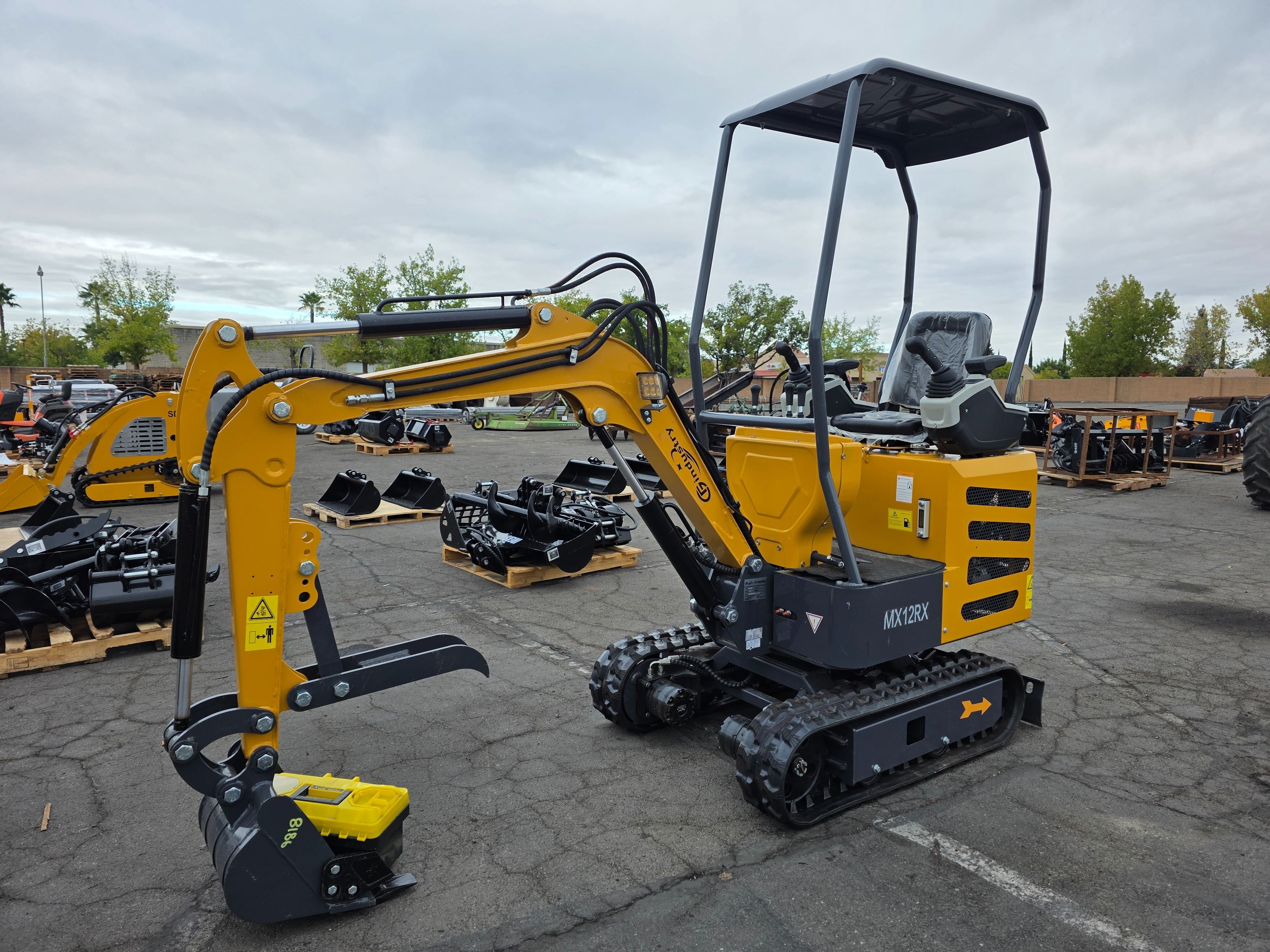 2025 CFG Industrial MX12RX Equipment Image0