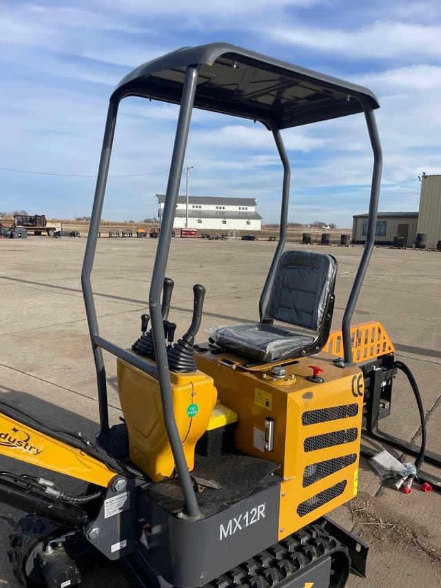 Image of CFG Industrial MX12R equipment image 3