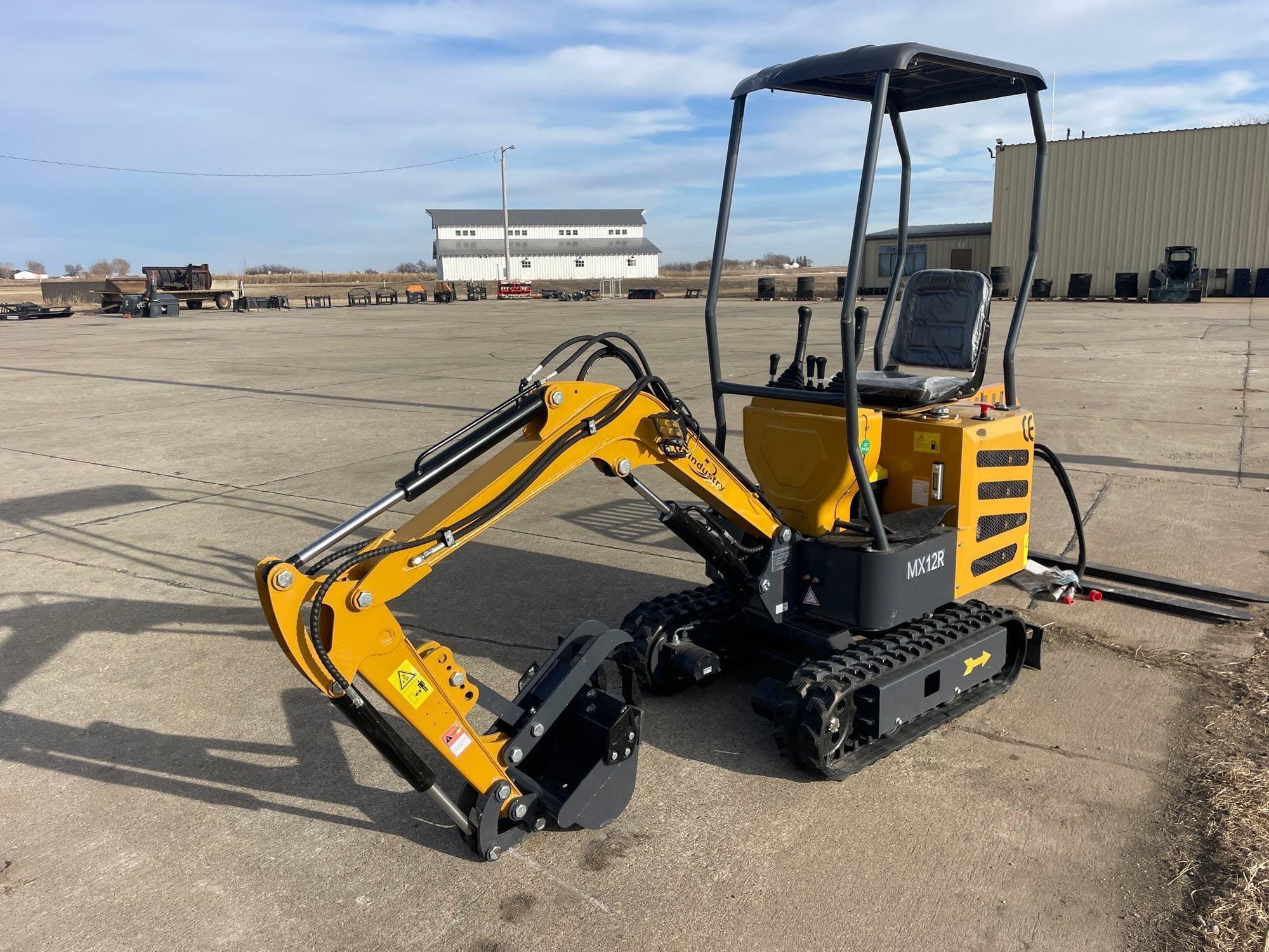 2025 CFG Industrial MX12R Equipment Image0