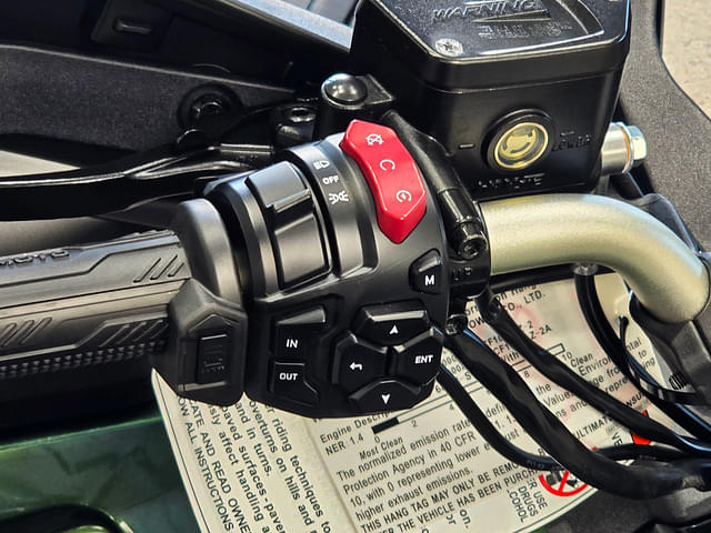 Image of CFMoto CForce 1000 Overland equipment image 3