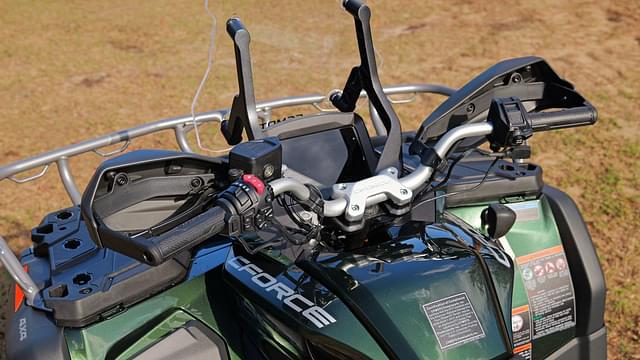 Image of CFMoto CForce 1000 Overland equipment image 4