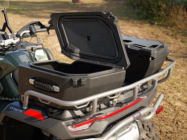 Image of CFMoto CForce 1000 Overland equipment image 4