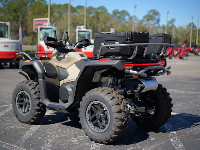 Image of CFMoto CForce 1000 Overland equipment image 2