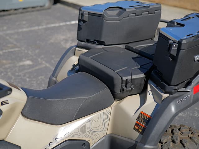 Image of CFMoto CForce 1000 Overland equipment image 4