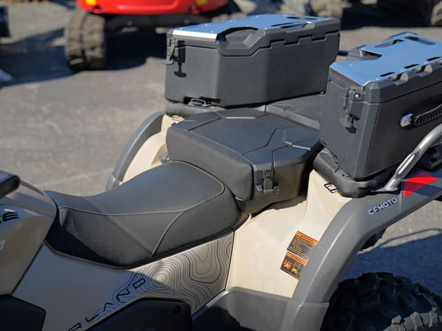 Image of CFMoto CForce 1000 Overland equipment image 4