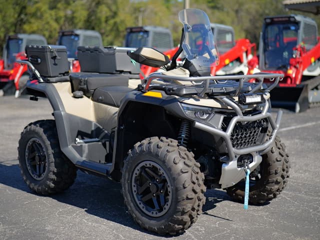 Image of CFMoto CForce 1000 Overland equipment image 1