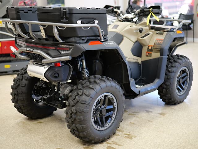 Image of CFMoto CForce 1000 Overland equipment image 3