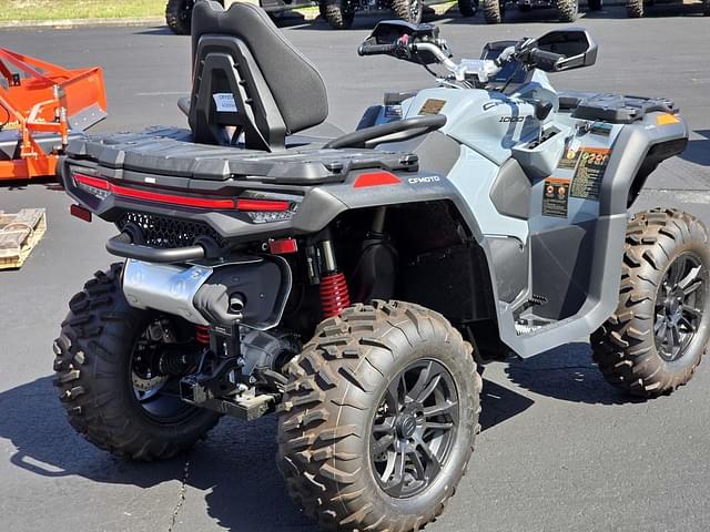 Image of CFMoto CForce 1000 Touring equipment image 3