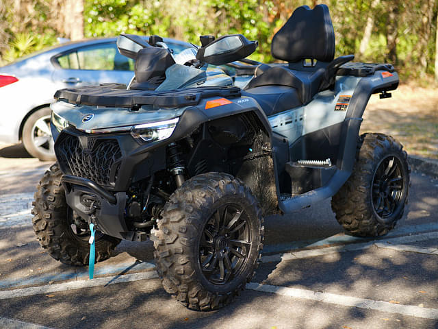 Image of CFMoto CForce 1000 Touring equipment image 1
