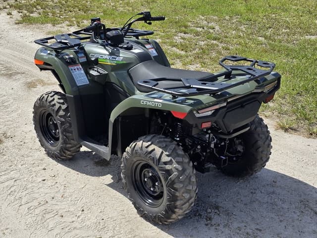 Image of CFMoto CForce 400 equipment image 2